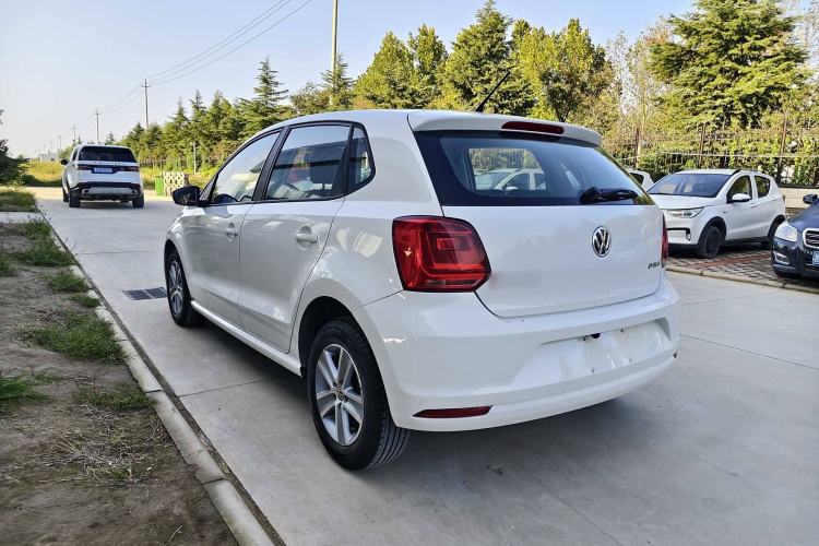 Used Volkswagen Polo 2014 1.4L Manual Fashion Edition
