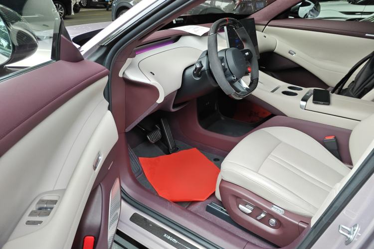 Used  YU7 2025 Ultra-Long Range High-Performance All-Wheel-Drive Max Edition