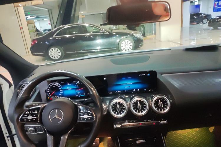 Used Mercedes-Benz GLA 2020 GLA 200
