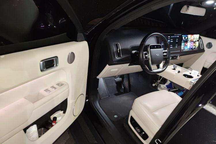 Used Li Auto L9 2022 Max model
