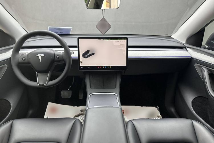 Used Tesla Model Y 2024 Rear-Wheel-Drive Version
