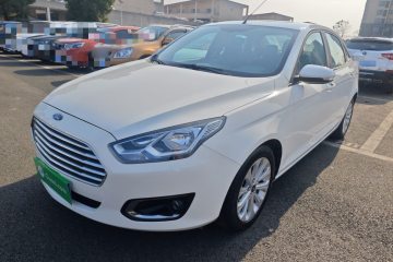 Used Ford Escort 2015 1.5L Manual Fashion Edition