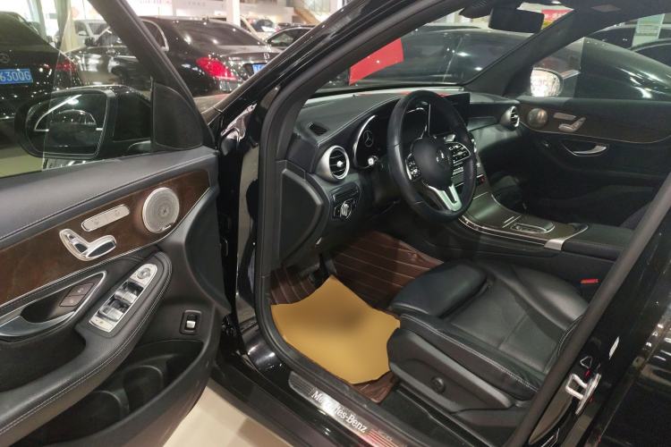 Used Mercedes-Benz GLC 2020 GLC 260 L 4MATIC Luxury Model
