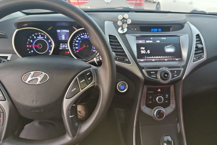 Used Hyundai Elantra 2016 1.6L Automatic Prestige Edition
