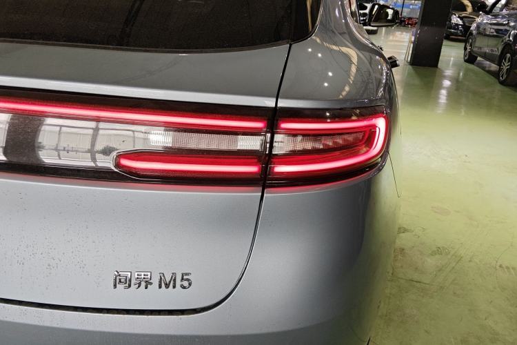 Used Hima AITO M5 2023 Extended-Range Four-Wheel Drive Intelligent Driving Version
