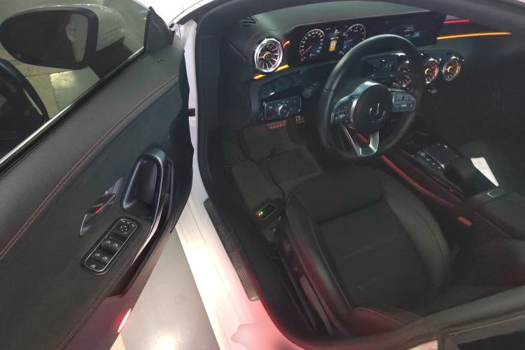Used Mercedes-Benz CLA 2022-Year Updated CLA 200
