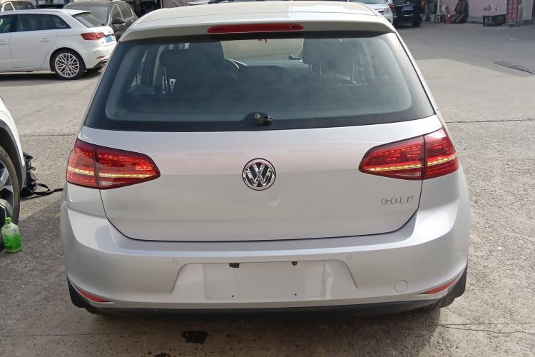 Used Volkswagen Golf 2015 1.6L Automatic Comfort Model
