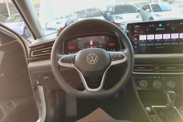 Used Volkswagen Sagitar 2023 300TSI DSG Excellence Edition
