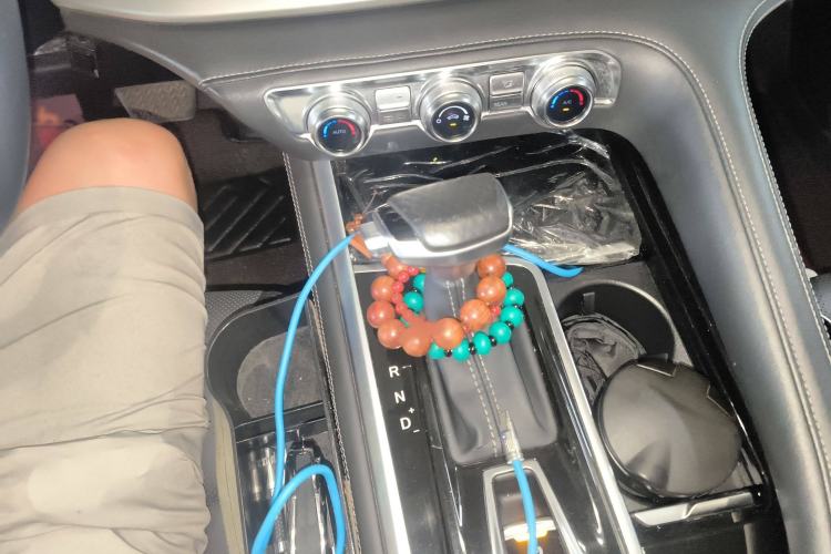 Used Changan CS95 2019 2.0T Two-Wheel-Drive Luxury Version
