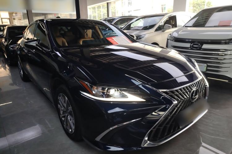 Used Lexus ES 2022 200 Luxury Edition
