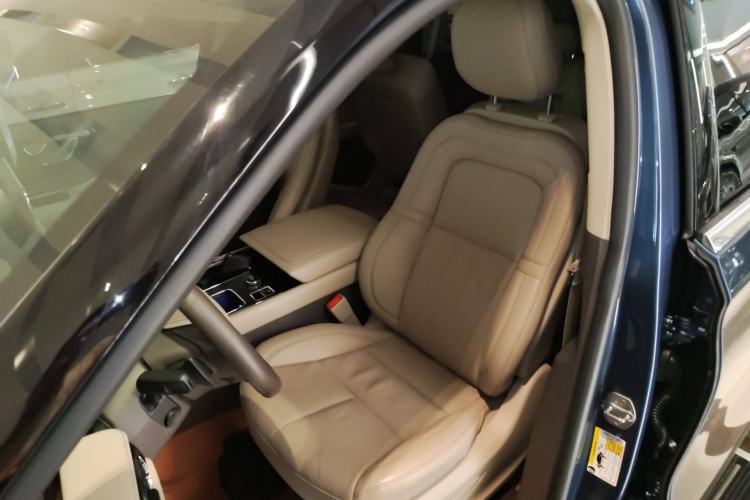 Used Lincoln Aviator 2020 3.0T V6 All-Wheel-Drive Premium Edition
