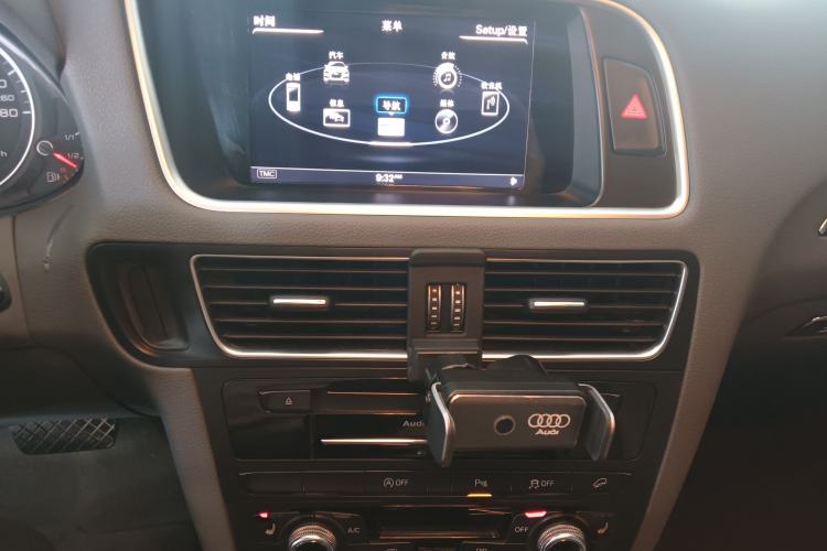 Used Audi Q5 2017 40 TFSI Comfort Model
