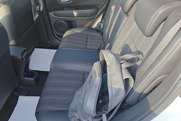 Used Honda Vezel 2017 1.8L CVT Front-Wheel Drive Pioneer Edition
