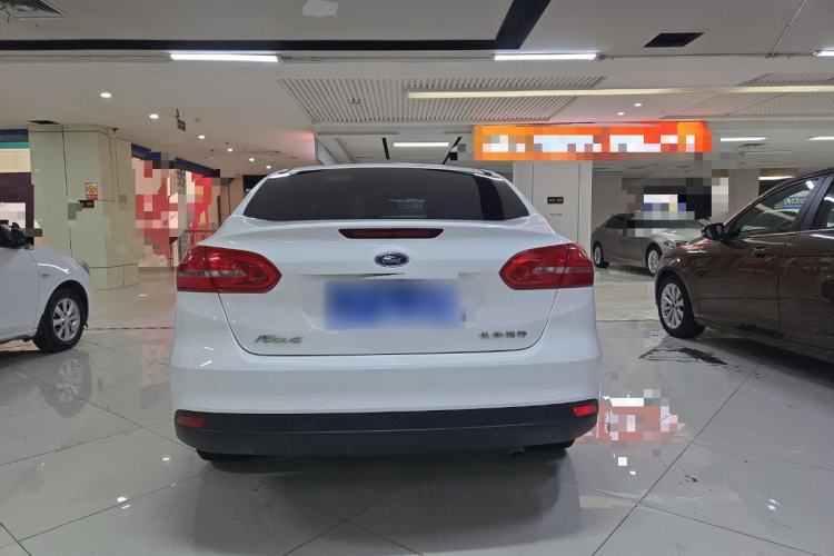 Used Ford Focus 2017 Sedan 1.6L Manual Comfort Plus SmartDrive Edition
