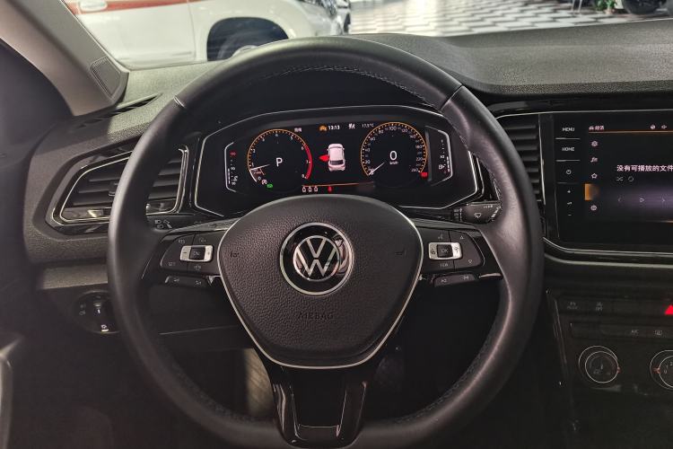 Used Volkswagen T-ROC 2022 280TSI DSG Two-Wheel Drive Comfort PLUS
