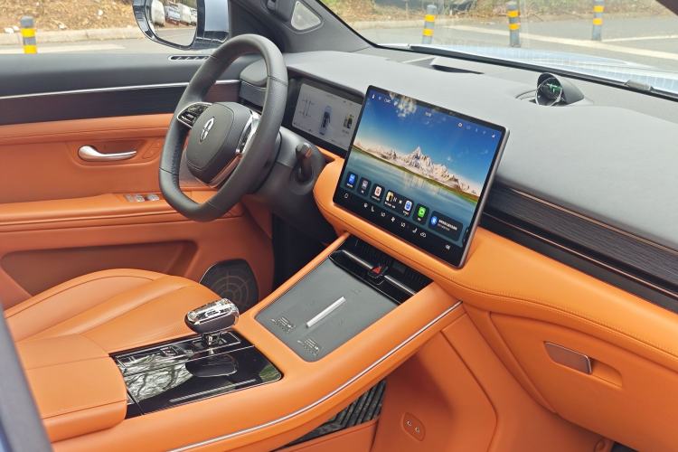 Used Hima AITO M7 2024 1.5T Intelligent Drive 4WD Ultra Version 5 Seats
