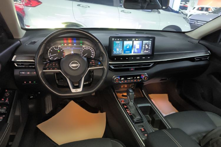 Used Nissan Teana 2022 2.0L XL-Upr Enjoyment Edition
