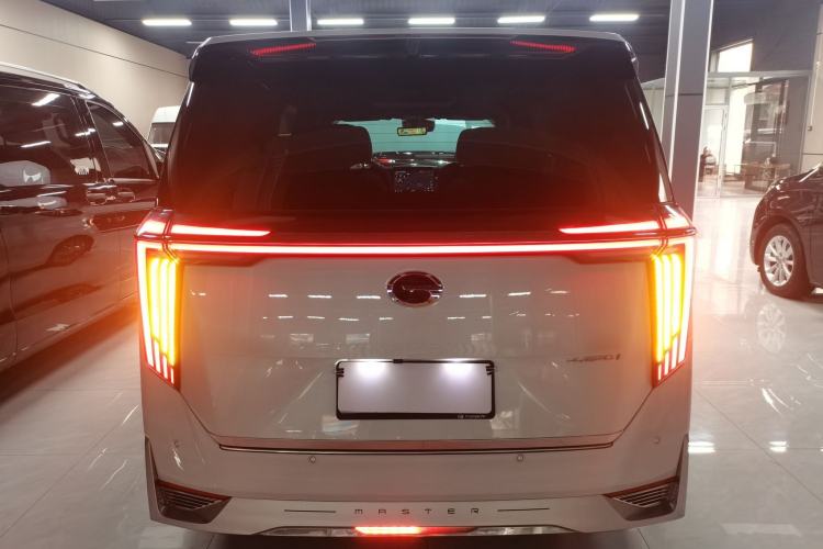 Used GAC Trumpchi M8 2023 Zongshi Series Dual-Motor YuZun Edition
