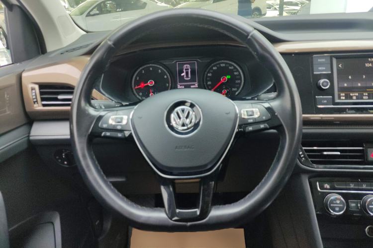 Used Volkswagen Tharu 2020 280TSI Two-Wheel Drive Comfort Edition China VI Standard
