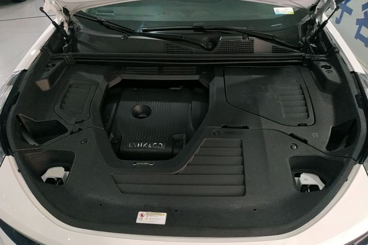 Used Lynk & Co 01 2019 2.0T Two-Wheel-Drive Pro Version China V Standard
