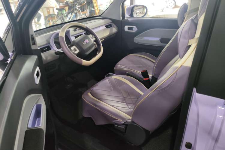 Used Chery QQ Ice Cream 2022 170km Sundae Phosphate Lithium-Ion
