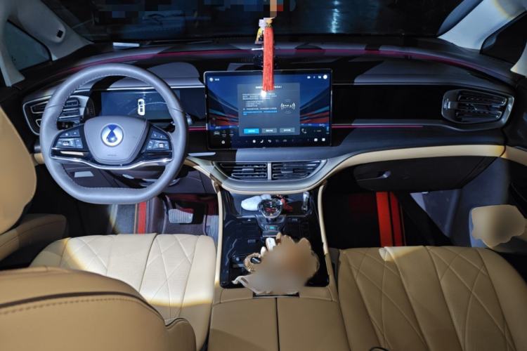 Used Denza D9 2024 DM-i 980 Four-Wheel Drive Flagship Model