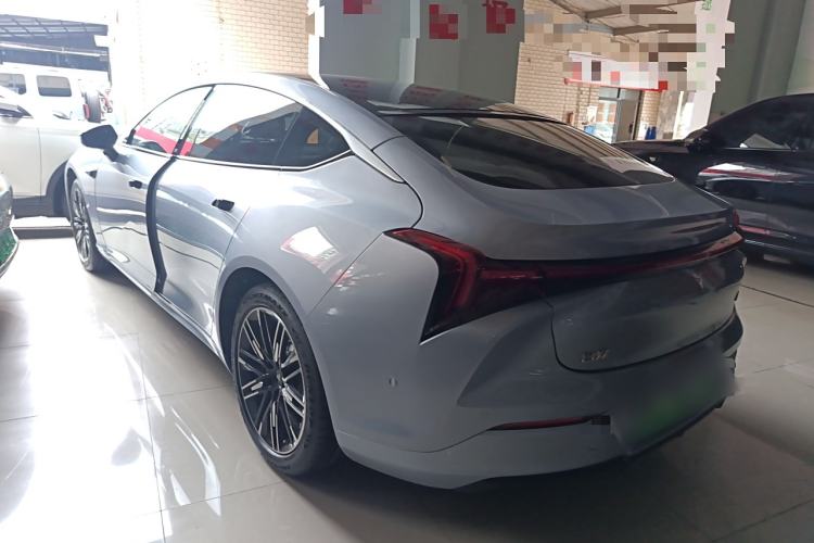 Used NETA S 2024 Pure Electric 520km Rear-Drive AR-HUD Version
