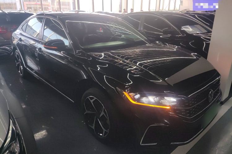 Used Volkswagen Passat 2023 330TSI Starry Elite Edition