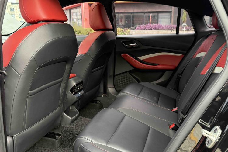 Used MG 5 2021 300TGI DCT Elegant Luxury Edition
