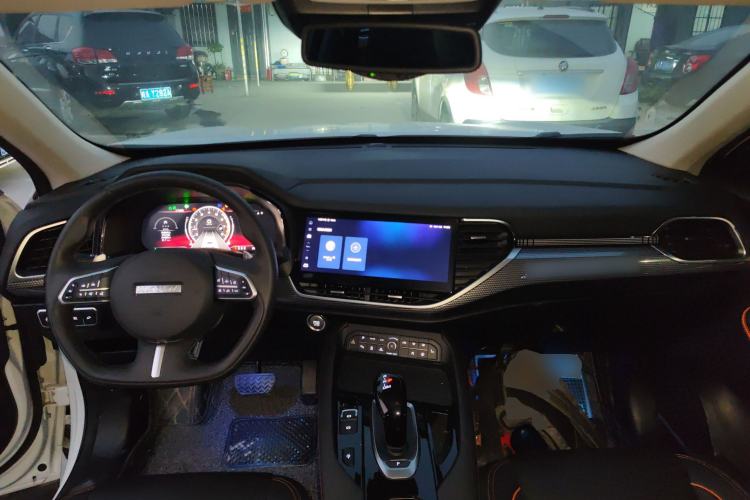 Used Haval F7 2021 2.0T Two-Wheel Drive i-Van
