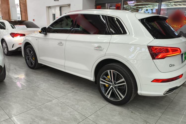 Used Audi Q5L 2020 Updated 40 TFSI Prestige Fashion Edition
