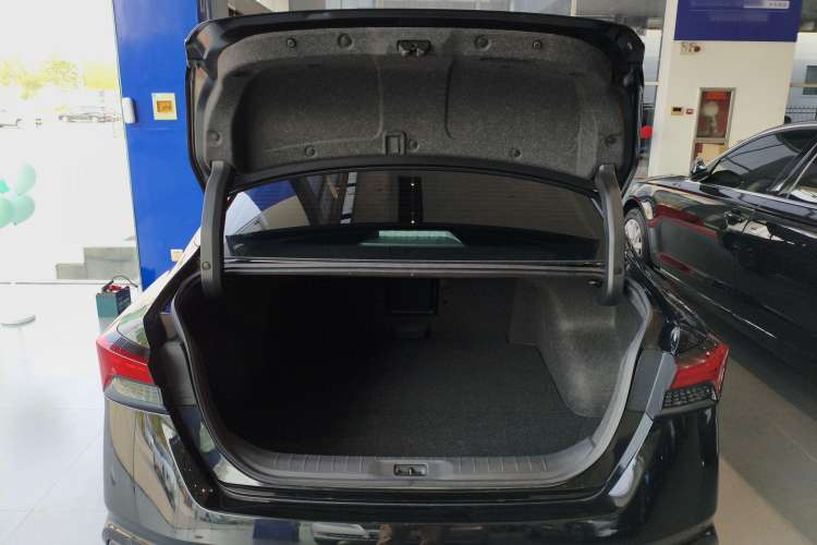 Used Nissan Teana 2022 2.0L XL-TLS Enjoyment Edition