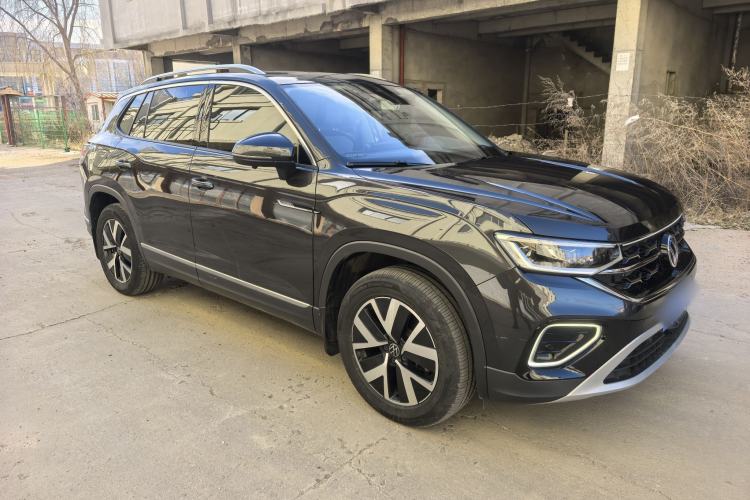 Used Volkswagen Tayron 2023 280TSI Two-Wheel-Drive Luxury Plus Advanced Version
