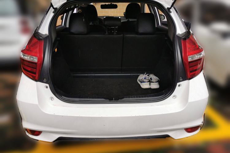 Used Toyota YARiS L 2016 Revised 1.5E CVT Charming Edition
