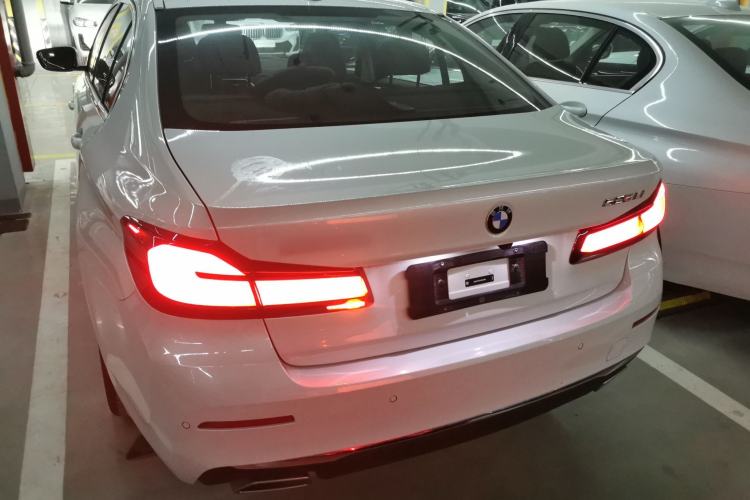 Used BMW 5 Series 2022 Second Facelift 525Li Luxury Package
