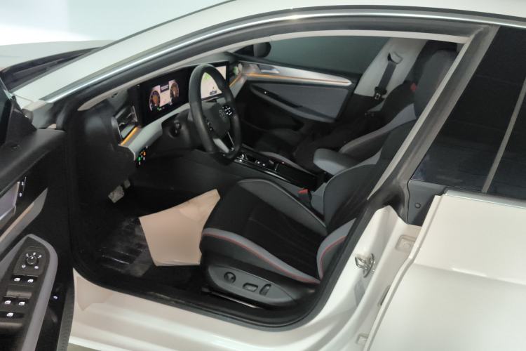 Used Volkswagen Lamando 2023 Lavida L 280TSI DSG Cool & Spicy Edition