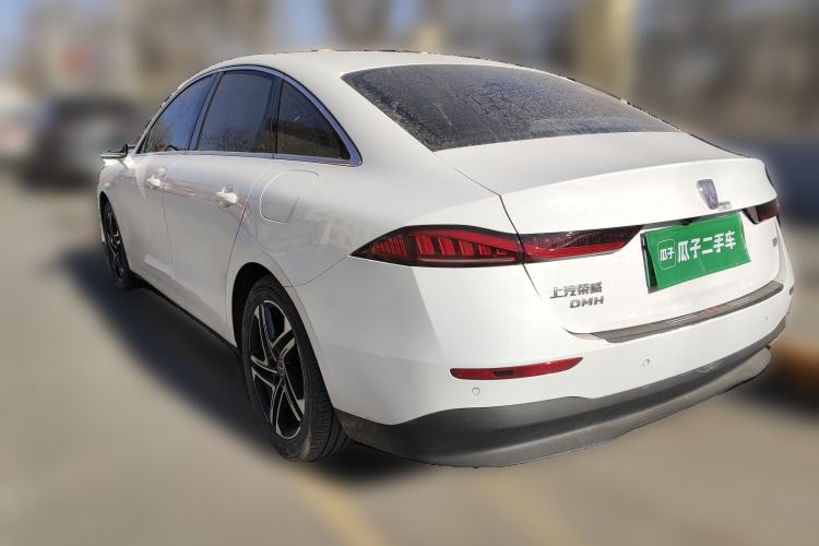 Used Roewe D7 2023 DMH 125km Superior Edition
