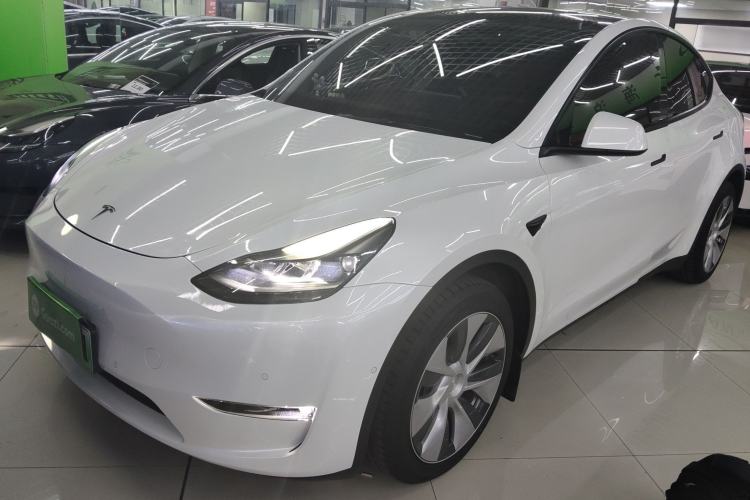 Used Tesla Model Y 2022 Long-Range All-Wheel-Drive Version