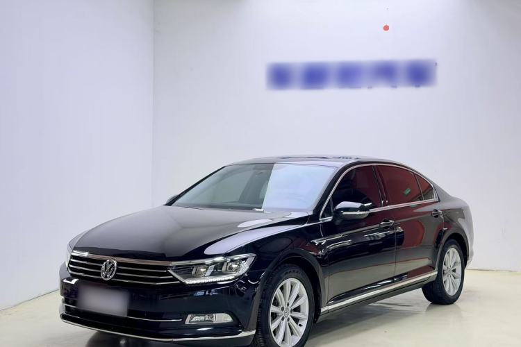 Used Volkswagen Magotan 2019 330TSI DSG Leading Model China VI Standard