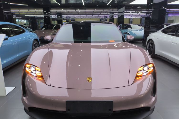 Used Porsche Taycan 2022-Year Updated Taycan
