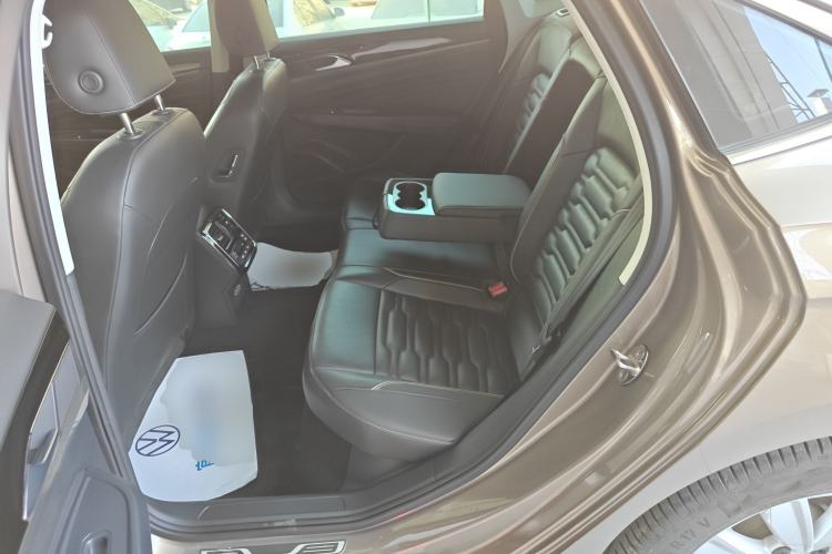 Used Volkswagen Passat 2019 330TSI Elite Edition China VI