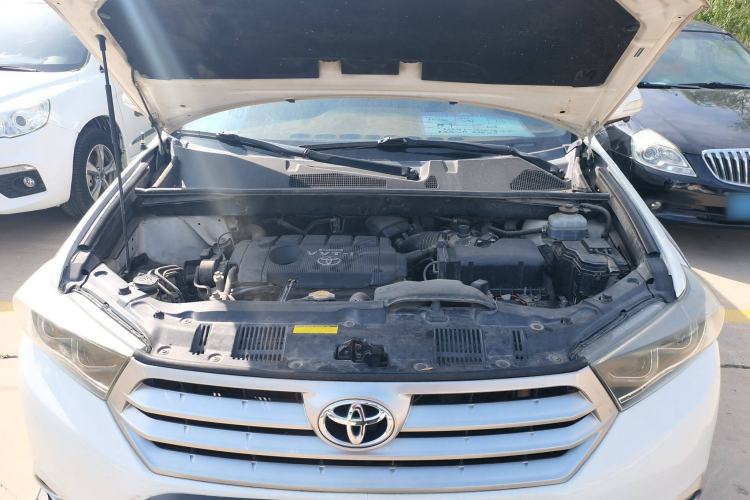 Used Toyota Highlander 2012 2.7L 2WD 5-Seater Elite Edition
