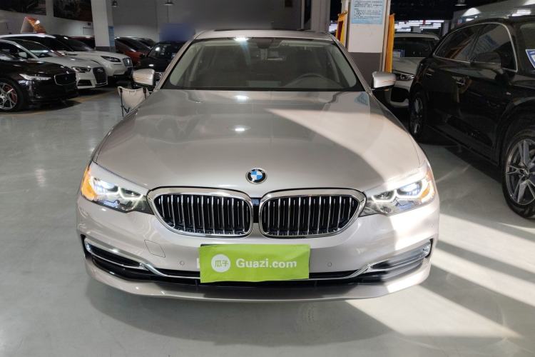 Used BMW 5 Series 2020 525Li Luxury Package
