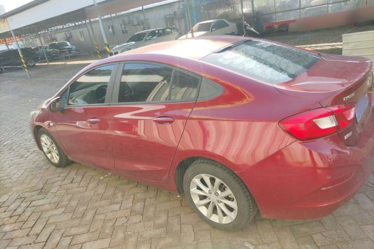 Used Chevrolet Cruze 2017 1.4T Dual-Clutch Pioneer Sunroof Edition
