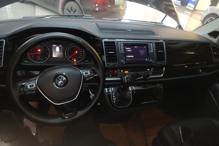 Used Volkswagen Multivan 2019 2.0 TSI 4x4 Prestige Edition 7-Seater
