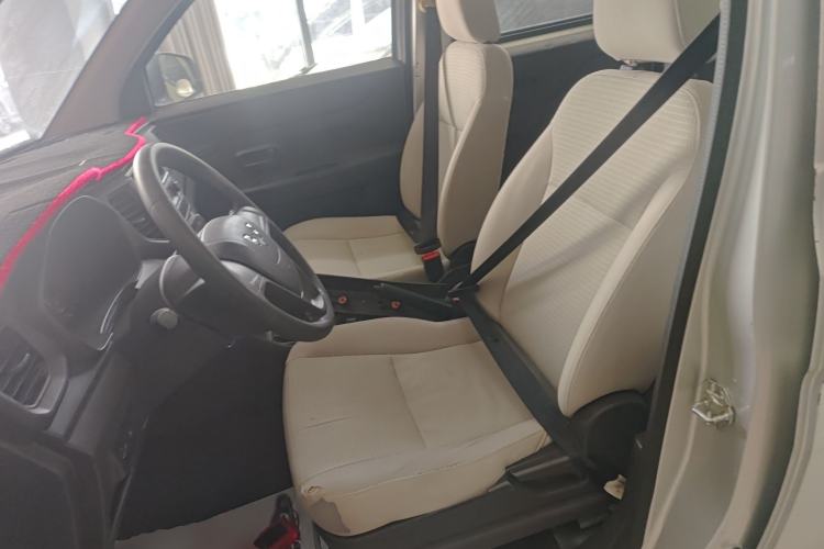 Used Wuling Hongguang V 2019 1.5L Jingqu Version China VI LAR
