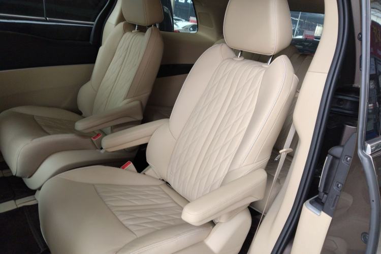 Used Buick GL8 2023 Land Executive Class 652T Luxury Model