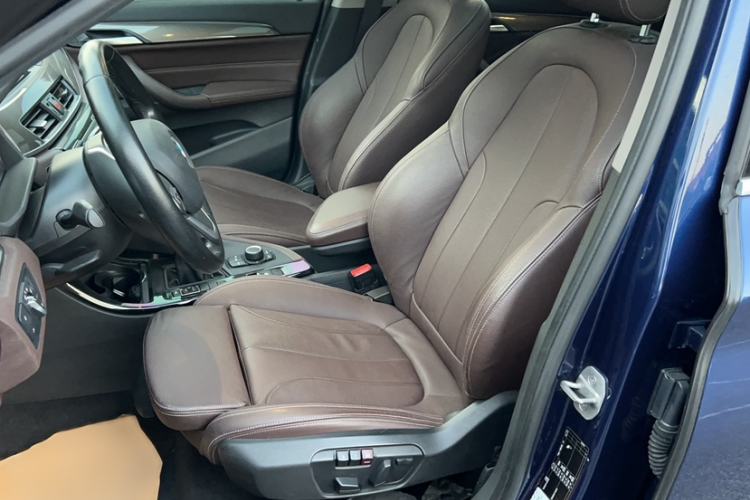 Used BMW X1 2018 sDrive18Li Luxury Model
