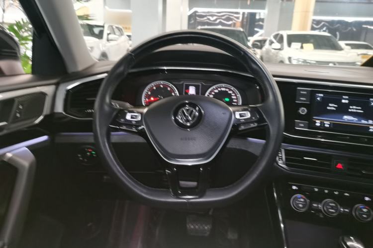 Used Volkswagen Tayron 2019 330TSI Two-Wheel Drive Luxury Model China VI Standard