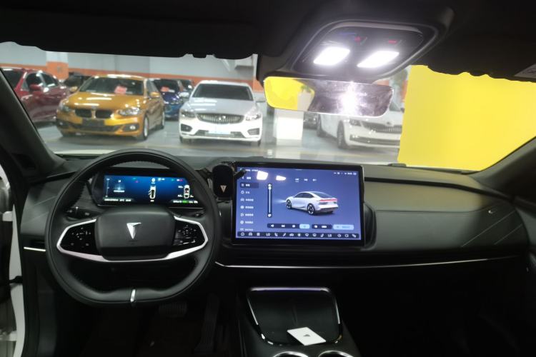 Used  SL03 2025 Pure Electric Classic Edition
